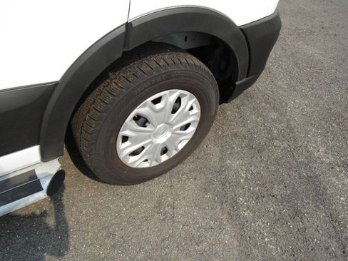 Used 2025 Ford Transit 250 Low Roof w/ Exterior Upgrade Package RWD image 30