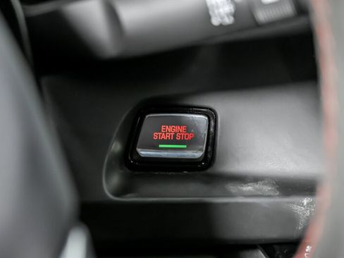 Used 2018 Chevrolet Camaro ZL1 image 29
