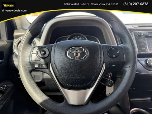Used 2015 Toyota RAV4 XLE FWD image 21
