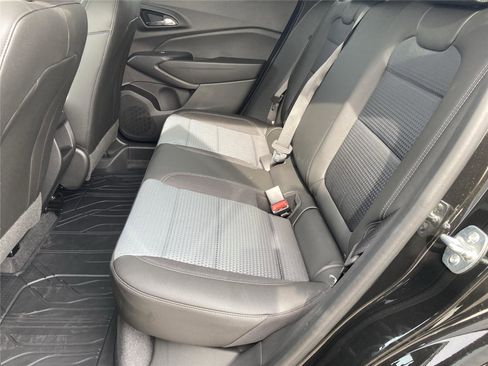 New 2026 Chevrolet Trax LT w/ Driver Confidence Package image 16