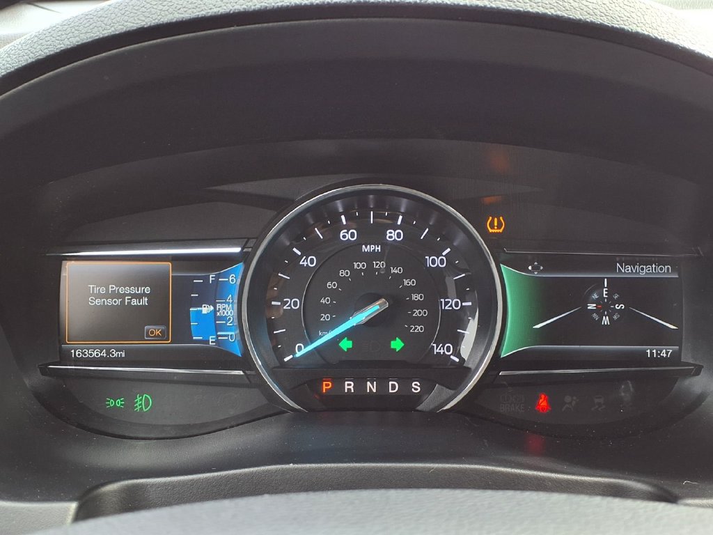 Used 2017 Ford Explorer Limited FWD image 22