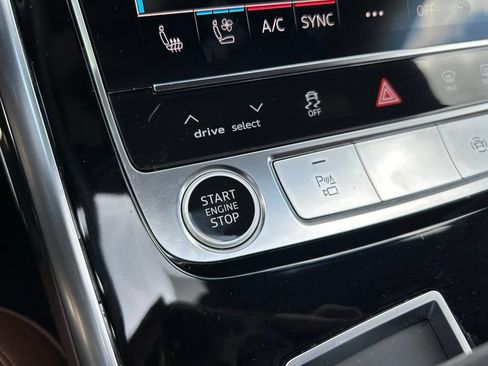 Used 2021 Audi Q7 3.0T Prestige AWD/4WD image 35