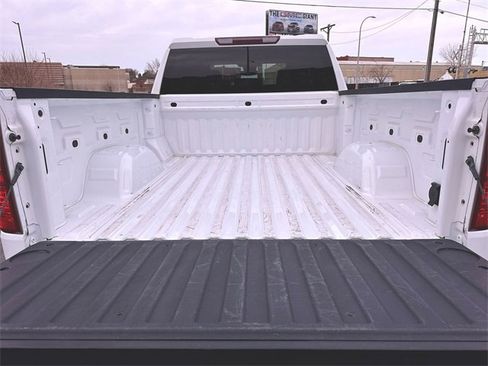 Used 2024 Chevrolet Silverado 1500 LT image 25