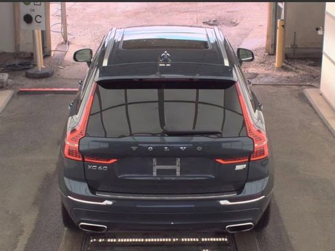 Used 2021 Volvo XC60 T8 Inscription Expression AWD/4WD image 12