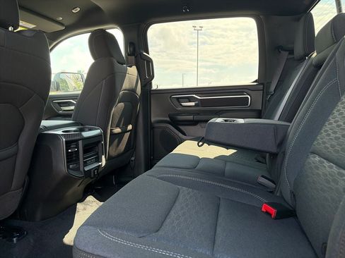New 2027 RAM 1500 4x4 Crew Cab image 32