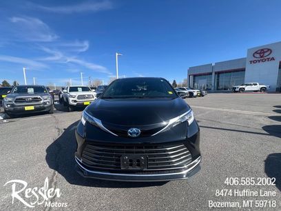 Used 2025 Toyota Sienna Limited