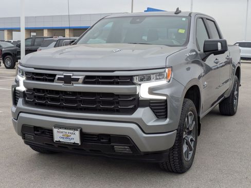 Certified 2023 Chevrolet Silverado 1500 RST w/ Texas Edition Plus image 7