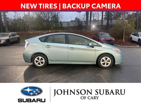Used 2015 Toyota Prius Four image 3