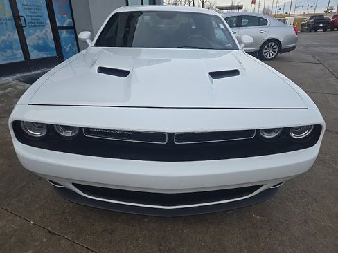 Used 2015 Dodge Challenger SXT w/ Sound Group image 15