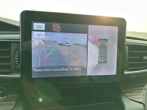 Used 2020 Ford Explorer Limited image 27