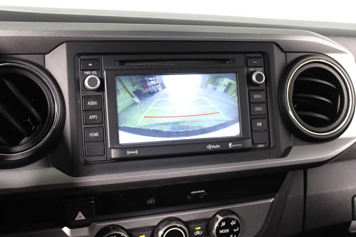 Used 2018 Toyota Tacoma SR5 RWD image 13