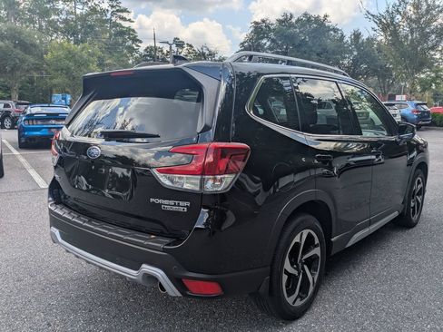 Used 2024 Subaru Forester Touring w/ POP Package 3 AWD/4WD image 4