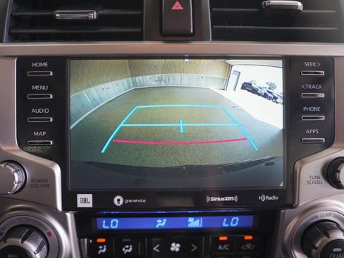 Used 2021 Toyota 4Runner Limited AWD/4WD image 18