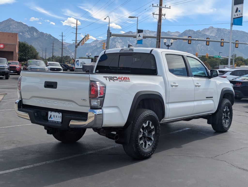 Used 2023 Toyota Tacoma TRD Off-Road AWD/4WD image 4