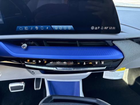 New 2026 Cadillac Optiq Luxury 1 image 28