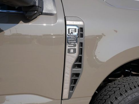New 2026 Ford F350 King Ranch w/ Chrome Package AWD/4WD image 11