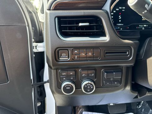 Used 2023 GMC Yukon XL SLE w/ Max Trailering Package image 20