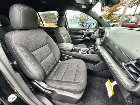 New 2026 Chevrolet Traverse LT image 27