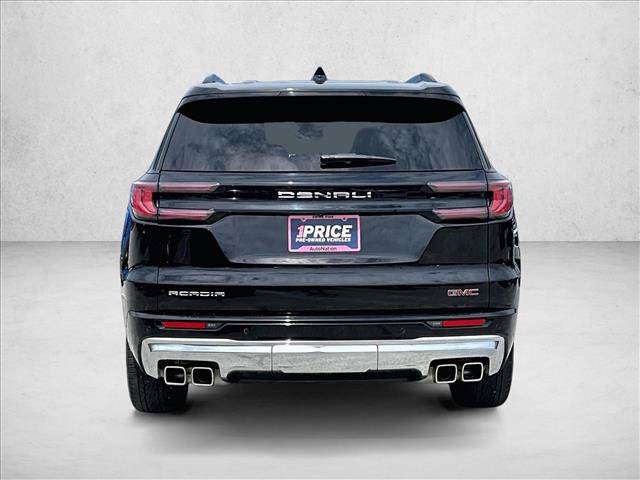 Used 2025 GMC Acadia Denali w/ LPO, Floor Liner Package FWD image 4