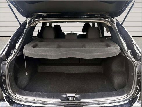 Used 2018 Nissan Rogue Sport S w/ S Appearance Package image 10