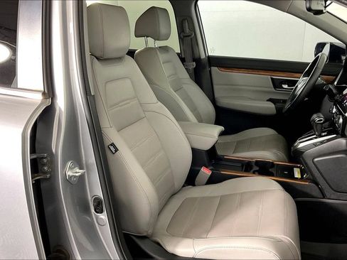 Used 2022 Honda CR-V Touring image 9