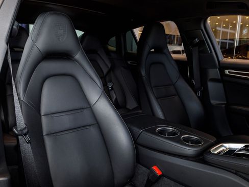 Used 2023 Porsche Panamera Platinum Edition RWD image 10