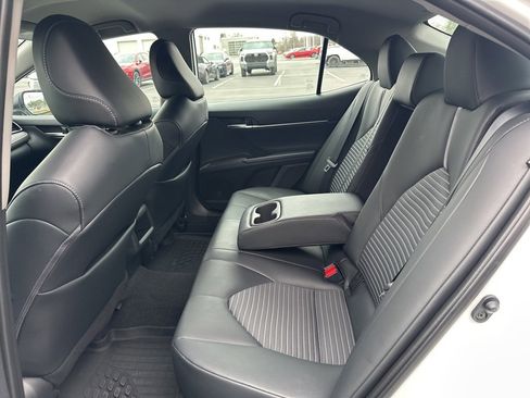 Certified 2021 Toyota Camry SE w/ Cold Weather Package image 31