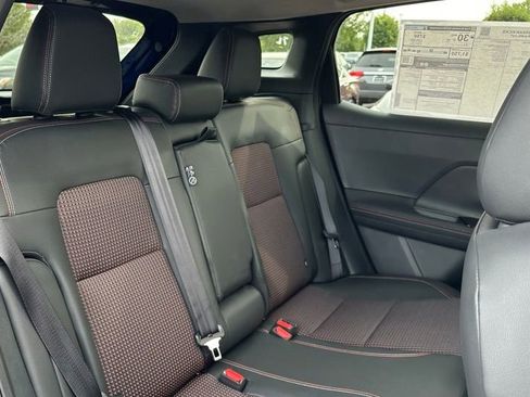 New 2025 Nissan Kicks SR w/ SR Premium Package image 27