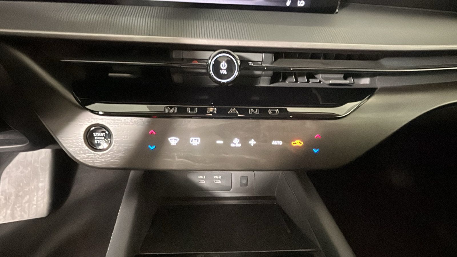 Used 2025 Nissan Murano SV FWD image 26