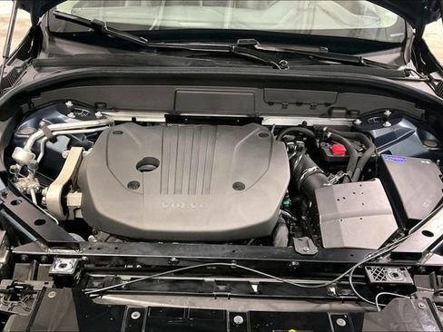 Certified 2024 Volvo XC60 B5 Core AWD/4WD image 13