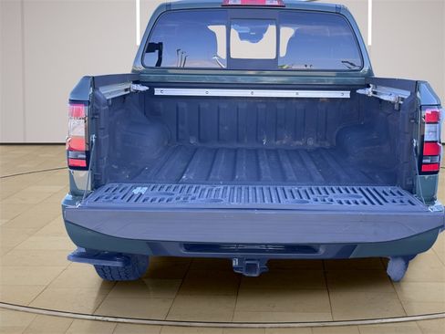 Used 2022 Nissan Frontier PRO-4X image 21