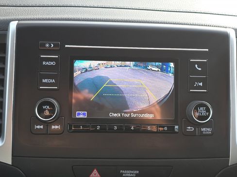 Used 2019 Honda Ridgeline Sport image 16