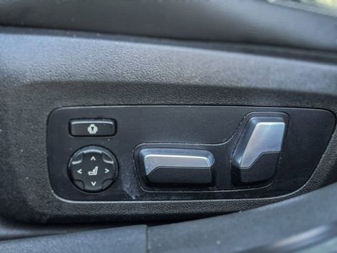 Used 2020 BMW 330i xDrive 330i xDrive w/ Convenience Package image 42