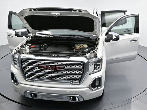 Used 2020 GMC Sierra 1500 Denali w/ Denali Ultimate Package AWD/4WD image 46