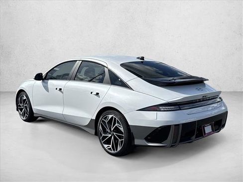 New 2025 Hyundai Ioniq 6 SEL image 6