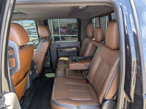 Used 2015 Ford F250 Platinum w/ FX4 Off-Road Package AWD/4WD image 25