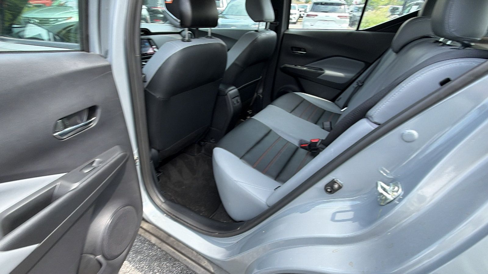 Used 2024 Nissan Kicks SR w/ SR Premium Package FWD image 23