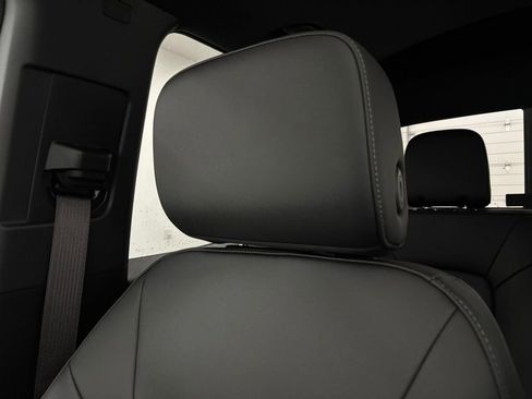 New 2026 GMC Canyon Elevation w/ Convenience Package image 41