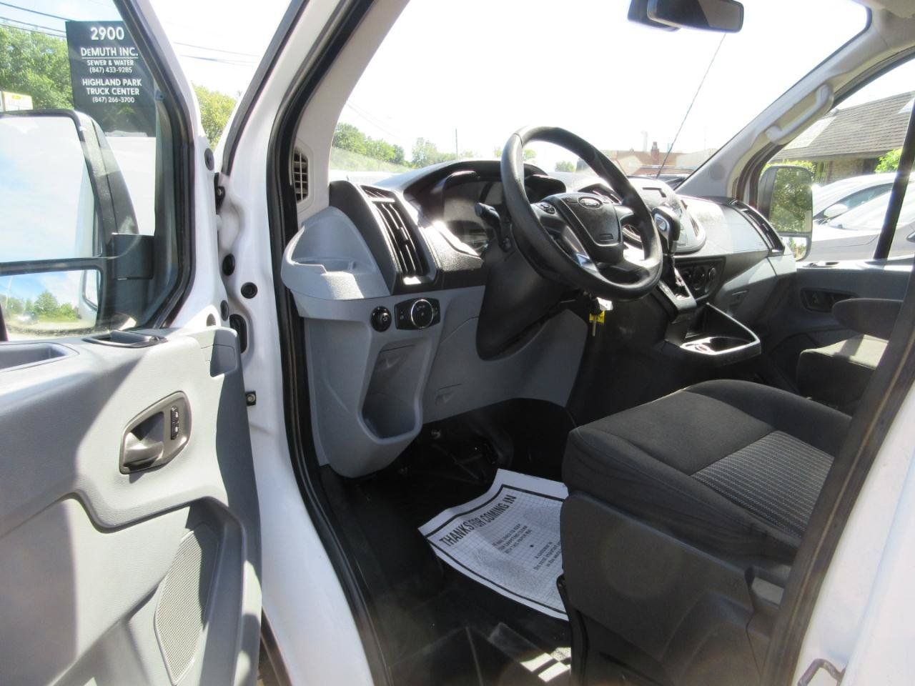 Used 2019 Ford Transit 250 130 Low Roof w/ Exterior Upgrade Package RWD image 20