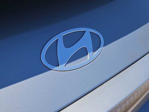 Used 2024 Hyundai Ioniq 6 SEL RWD image 11