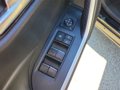 Used 2024 Toyota RAV4 XLE image 14