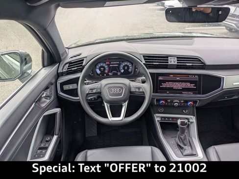 Certified 2025 Audi Q3 2.0T Premium w/ Convenience Package AWD/4WD image 19