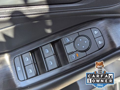 Used 2026 Nissan Rogue S FWD image 22