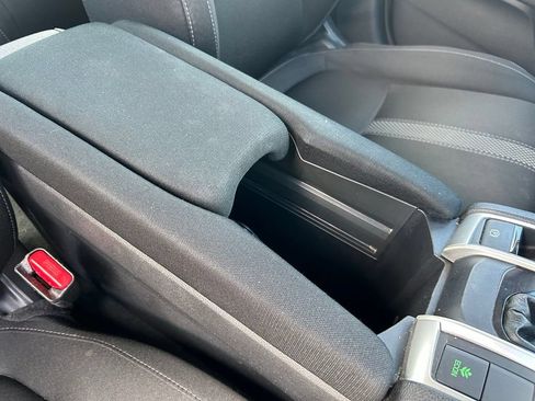 Used 2019 Honda Civic LX image 37