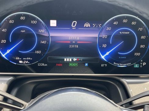 Certified 2023 Mercedes-Benz EQE 500 4MATIC SUV image 44