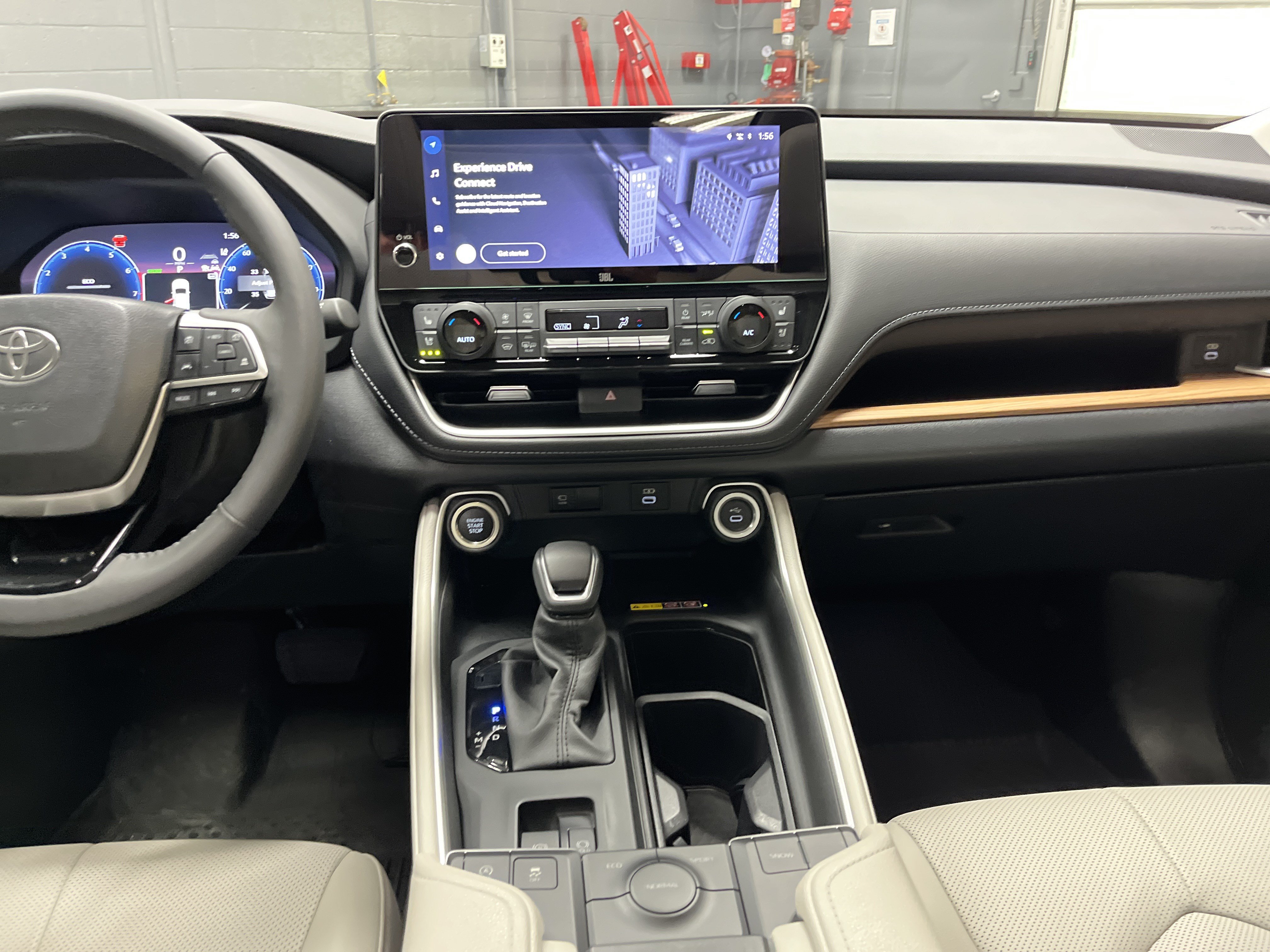Used 2026 Toyota Grand Highlander FWD image 30