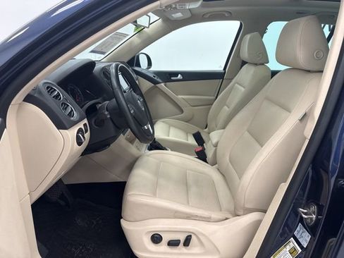 Used 2016 Volkswagen Tiguan SE image 21