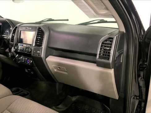 Used 2019 Ford F150 XLT w/ Equipment Group 302A Luxury AWD/4WD image 16