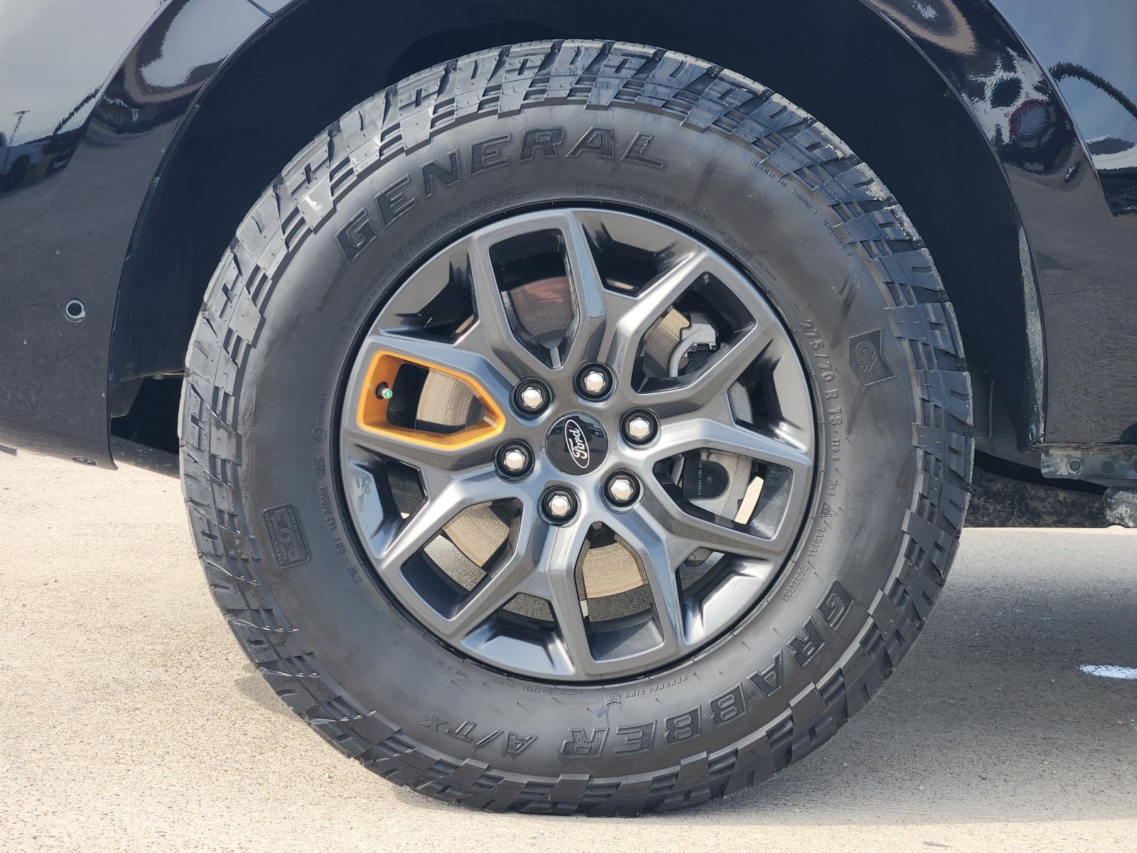 Used 2025 Ford Expedition Tremor AWD/4WD image 11