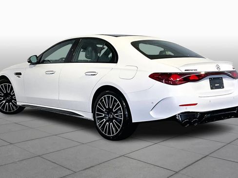 New 2026 Mercedes-Benz E 53 AMG e 4MATIC Sedan image 3